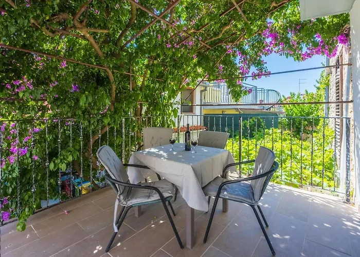 Vakantiehuis House Nevenka *