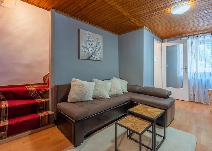 펜션 House Nevenka 메덜린